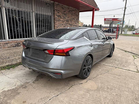 2019 Nissan Altima 2.5 SR