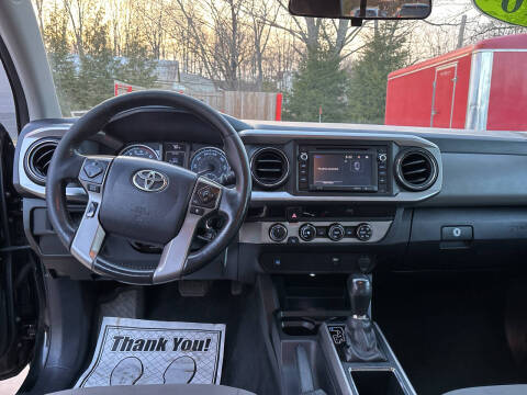 2016 Toyota Tacoma SR5