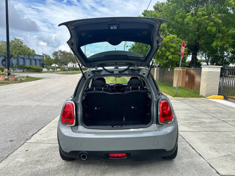 2015 MINI Hardtop 2 Door Cooper