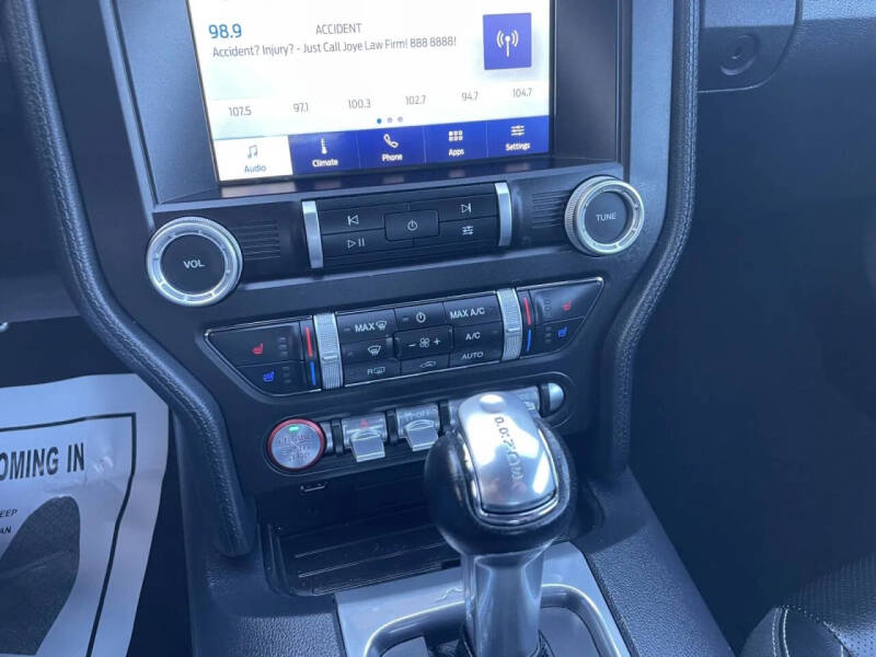 2022 Ford Mustang EcoBoost Premium