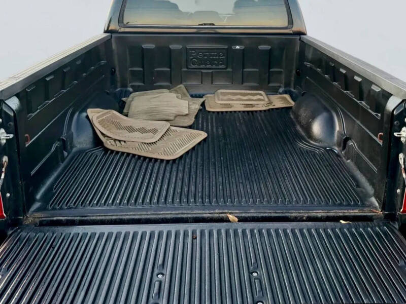 2004 Toyota Tundra Limited