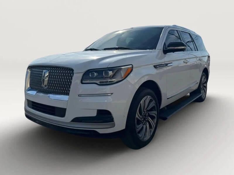 2022 Lincoln Navigator Reserve's photo