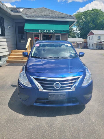 2018 Nissan Versa SV