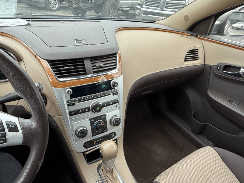 2011 Chevrolet Malibu LT