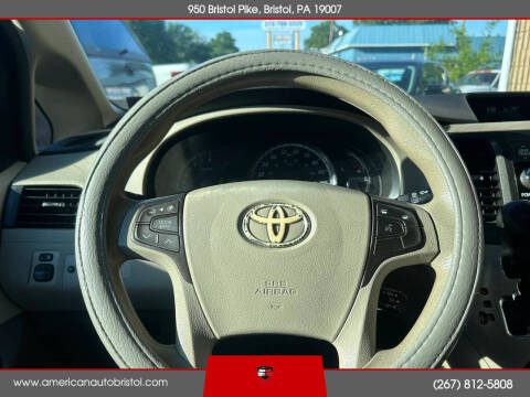 2011 Toyota Sienna
