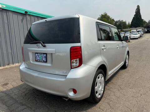 2012 Scion xB