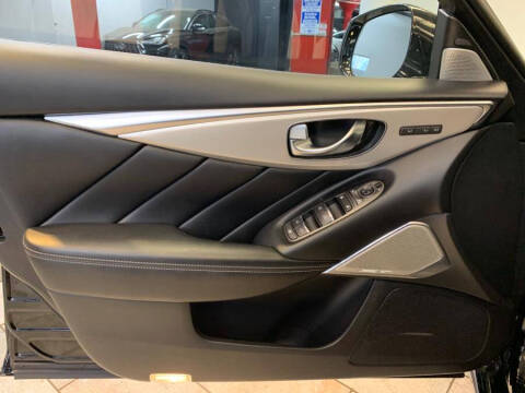 2022 Infiniti Q50 Luxe