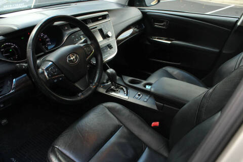 2013 Toyota Avalon Hybrid XLE Touring