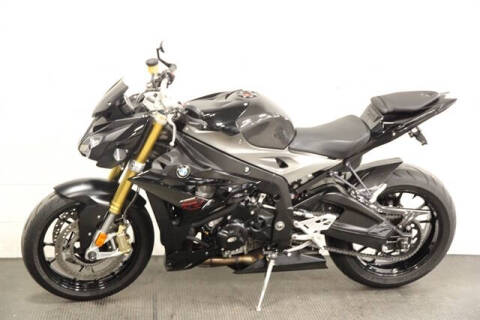 2016 BMW S 1000 R