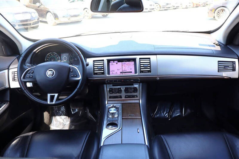 2012 Jaguar XF