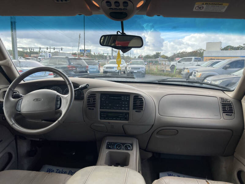 2001 Ford Expedition Eddie Bauer