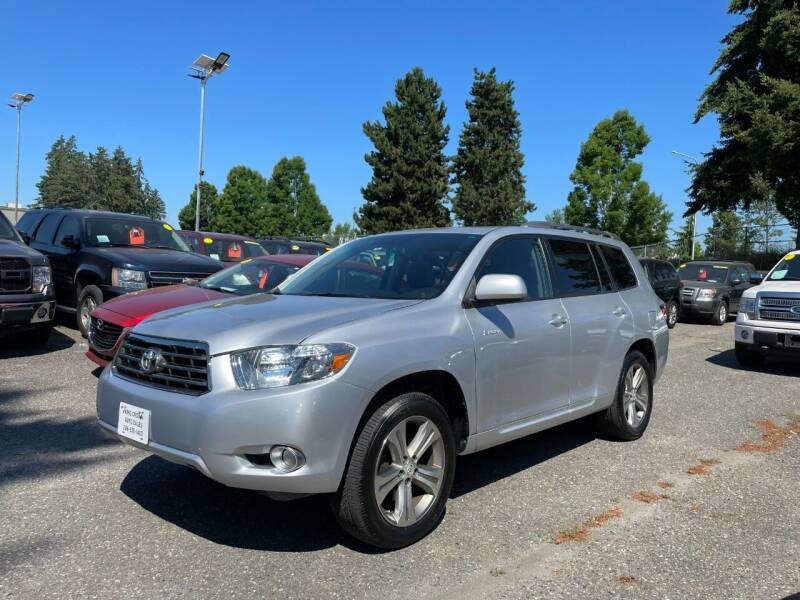 2009 Toyota Highlander for sale at King Crown Auto Sales LLC in Federal Way WA