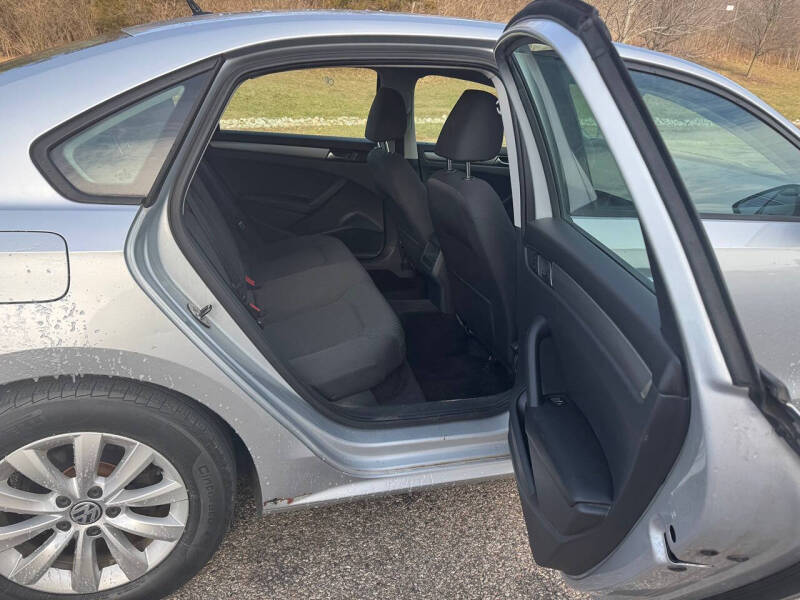 2013 Volkswagen Passat Wolfsburg Edition