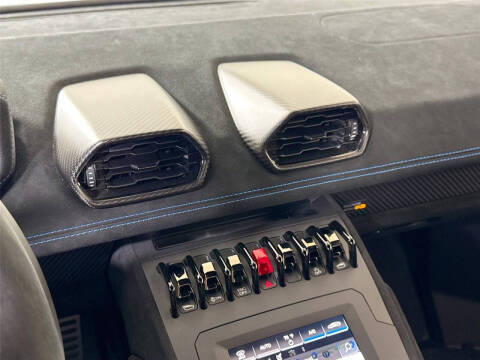 2021 Lamborghini Huracan STO