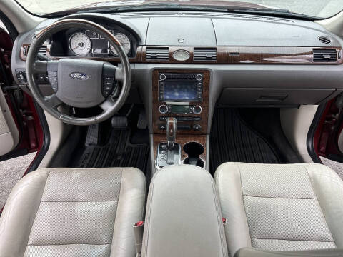 2008 Ford Taurus Limited