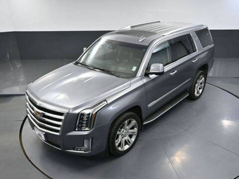 2018 Cadillac Escalade Luxury
