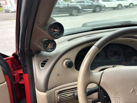 2002 Ford Mustang GT Deluxe