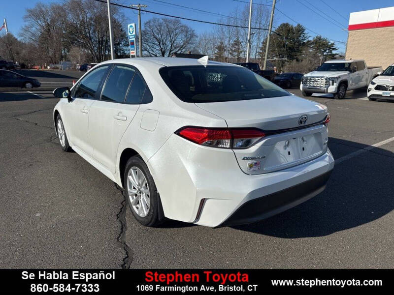 2024 Toyota Corolla Hybrid LE