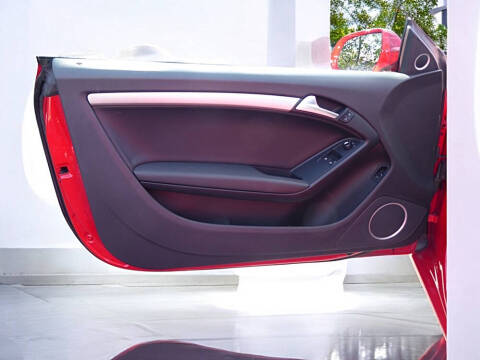 2011 Audi A5 2.0T quattro Premium Plus