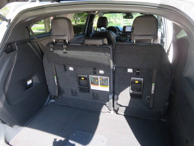 2023 Toyota Sienna XSE 7-Passenger