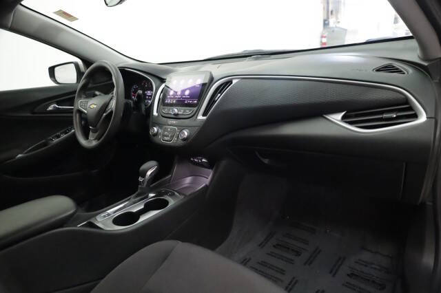 2024 Chevrolet Malibu LS