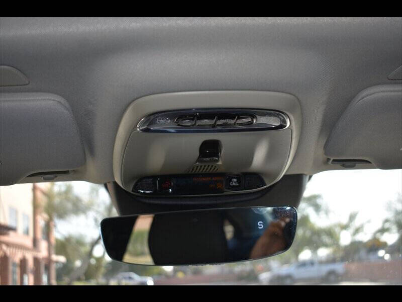 2017 Volvo S90 T5 Momentum