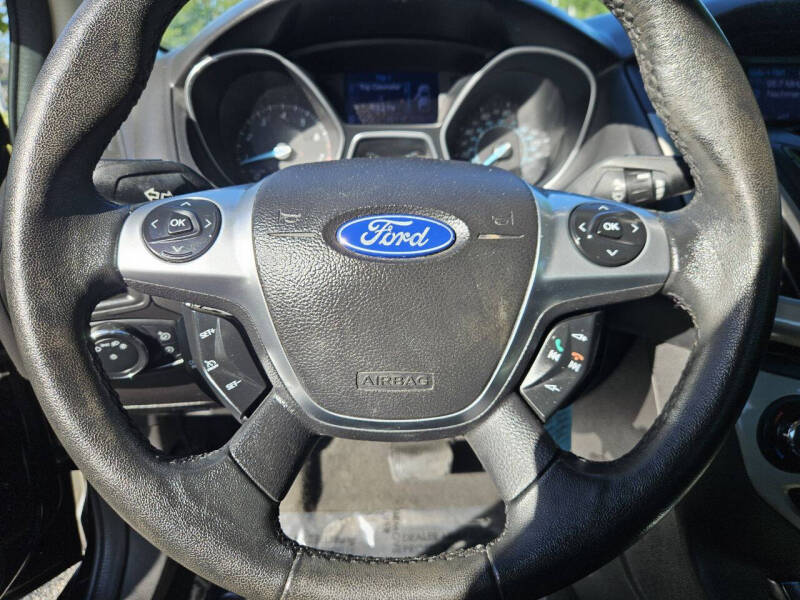 2012 Ford Focus SEL
