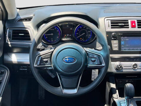 2019 Subaru Outback 2.5i