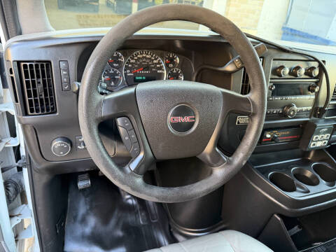 2015 GMC Savana 3500