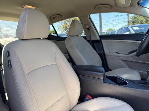 2015 Kia Optima LX