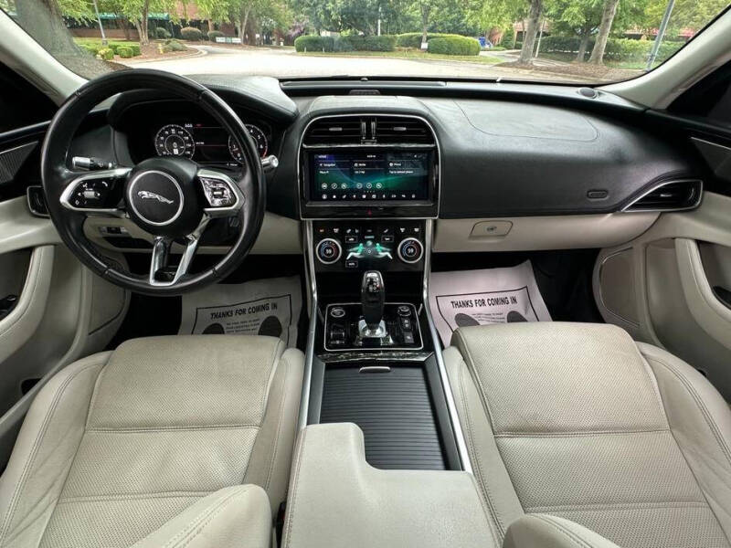 2020 Jaguar XE P250 S