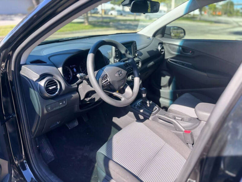 2020 Hyundai Kona SE