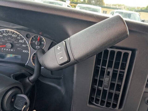2023 Chevrolet Express LS 3500