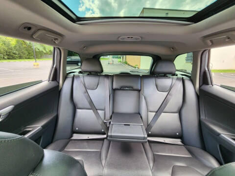 2016 Volvo XC60 T5 Premier