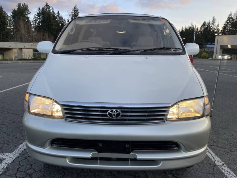 1997 Toyota Granvia
