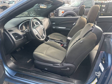 2011 Chrysler 200 Touring