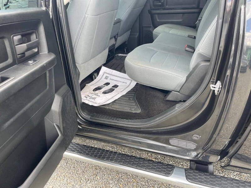 2017 RAM 1500 Express