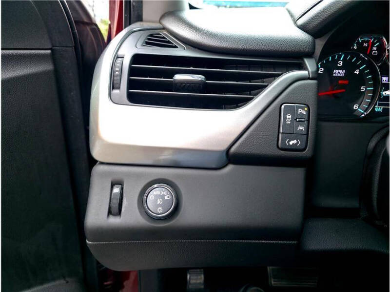 2017 Chevrolet Suburban Premier