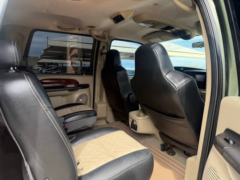 2005 Ford Excursion Eddie Bauer