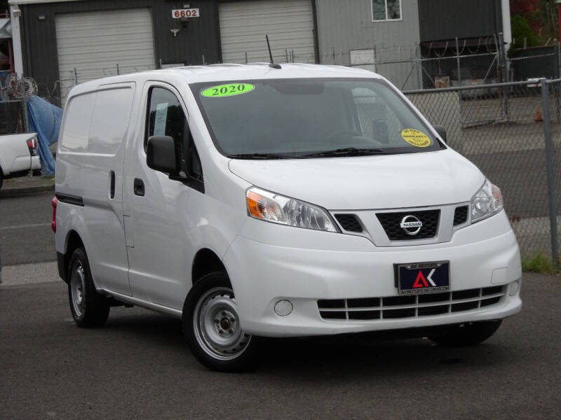 2020 Nissan NV200 SV