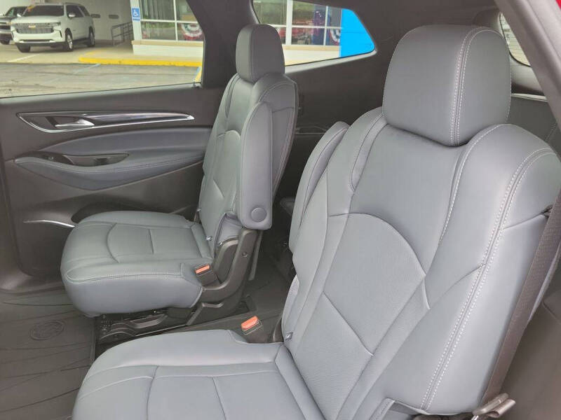 2024 Buick Enclave Essence