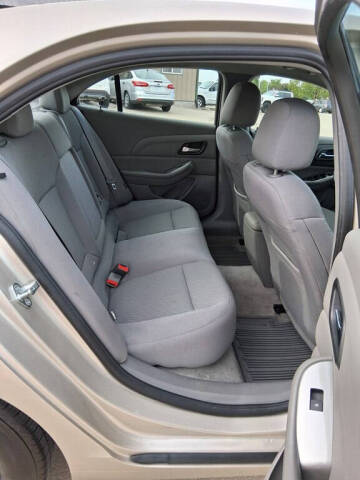 2015 Chevrolet Malibu LS
