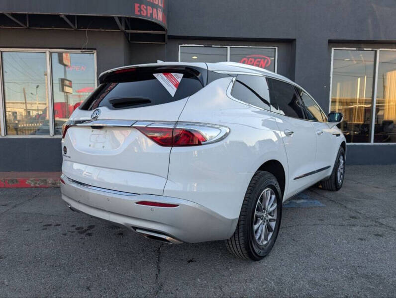 2024 Buick Enclave Premium