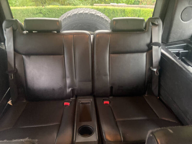 2009 HUMMER H2 Adventure