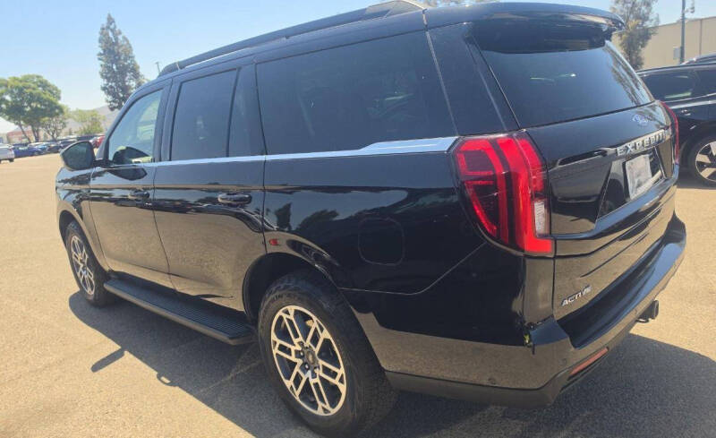 2025 Ford Expedition Active