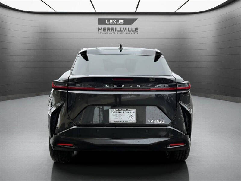 2023 Lexus RZ 450e Luxury