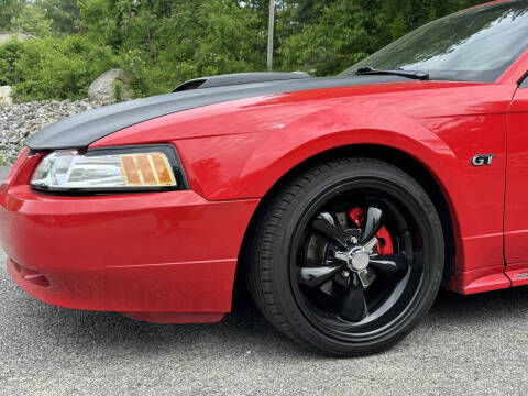 2002 Ford Mustang GT Deluxe