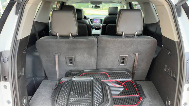 2017 GMC Acadia SLT-1