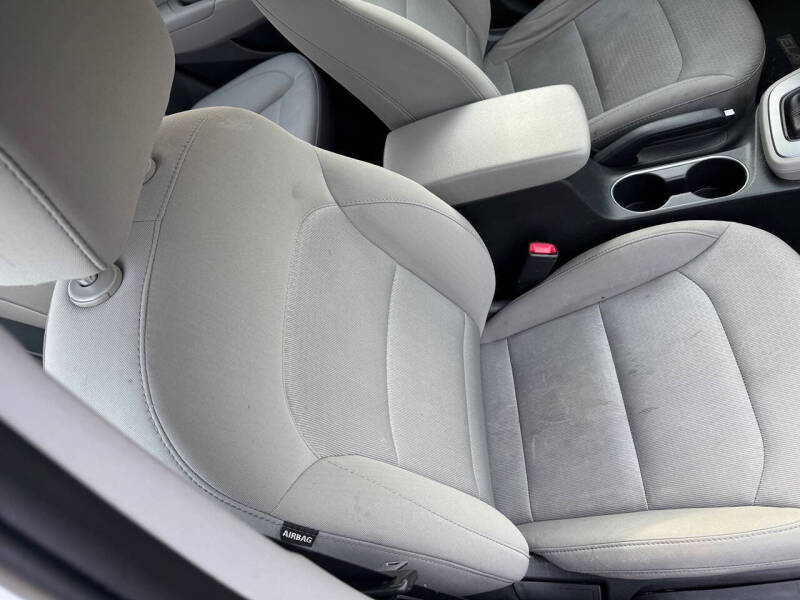 2017 Hyundai Elantra Value Edition