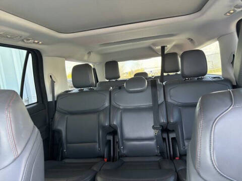 2025 Ford Expedition MAX Active